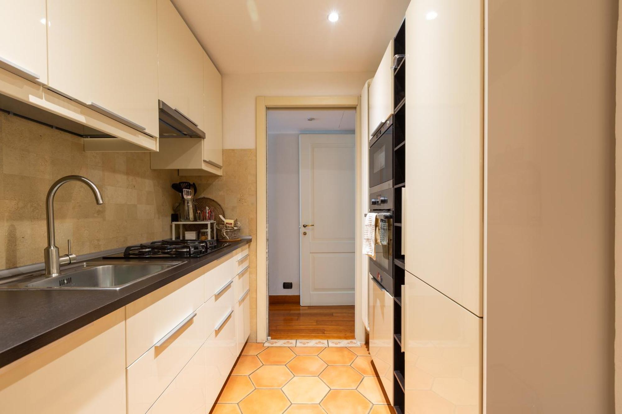 Cosy Two Bedroom Apartment Close To Navigli Milan Exterior photo